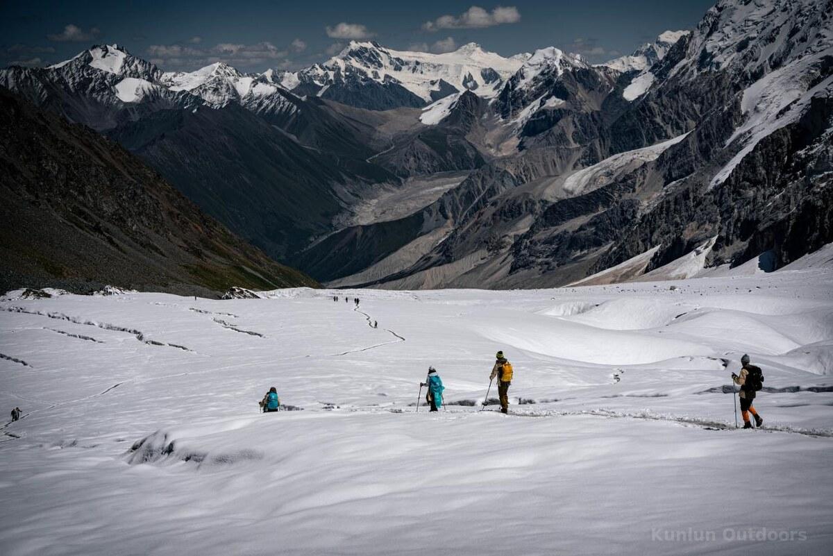 Tianshan North Line - Photo 22