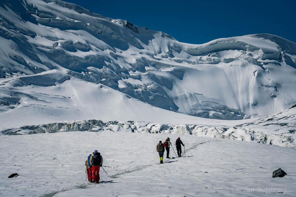 Tianshan North Line - Photo 25